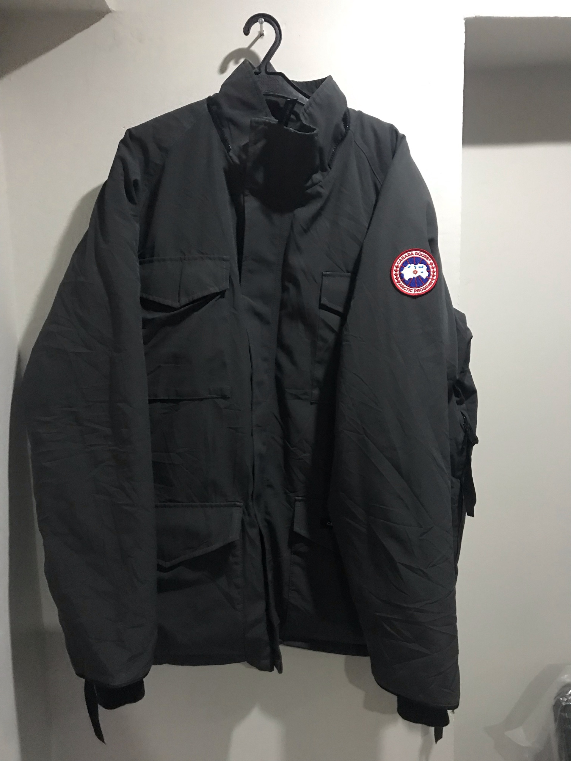 5819113183861822 Canada Goose Clothing AUTHENTIC LEGIT APP