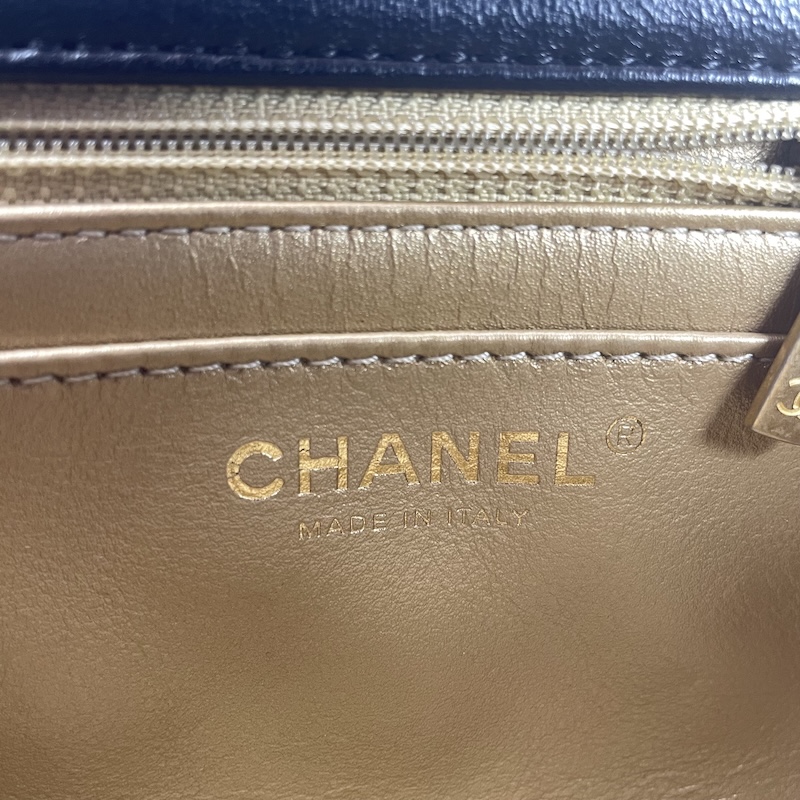 鑑定 Chanel (シャネル) 高級ブランドバッグ Cerf Tote - 鑑定サービス 